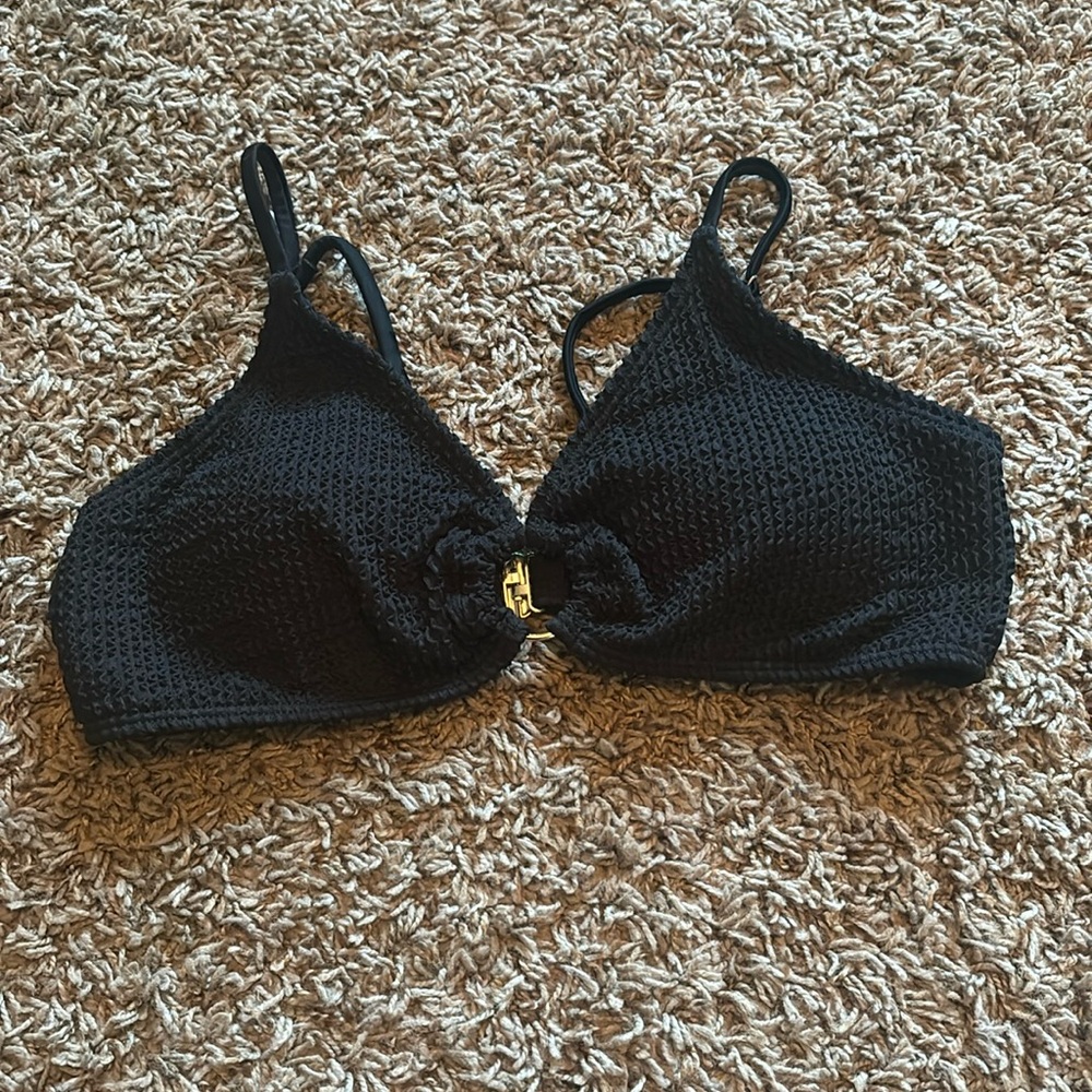 Black ribbed swimsuit top *brand new
